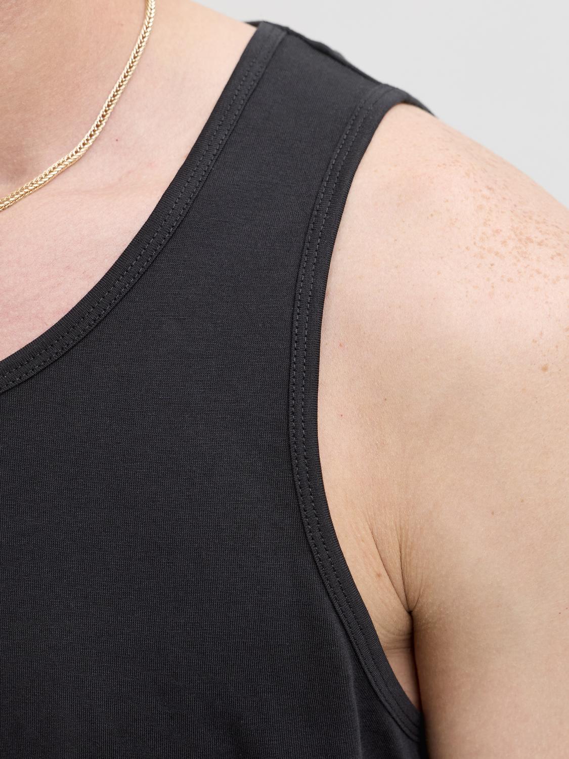 model_shot-detail